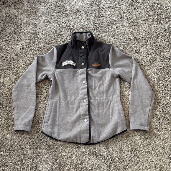 Columbia Jackets & Blazers - COLUMBIA Sierra Nevada Fleece Snap‎ Button Jacket Women's Extra Small XS